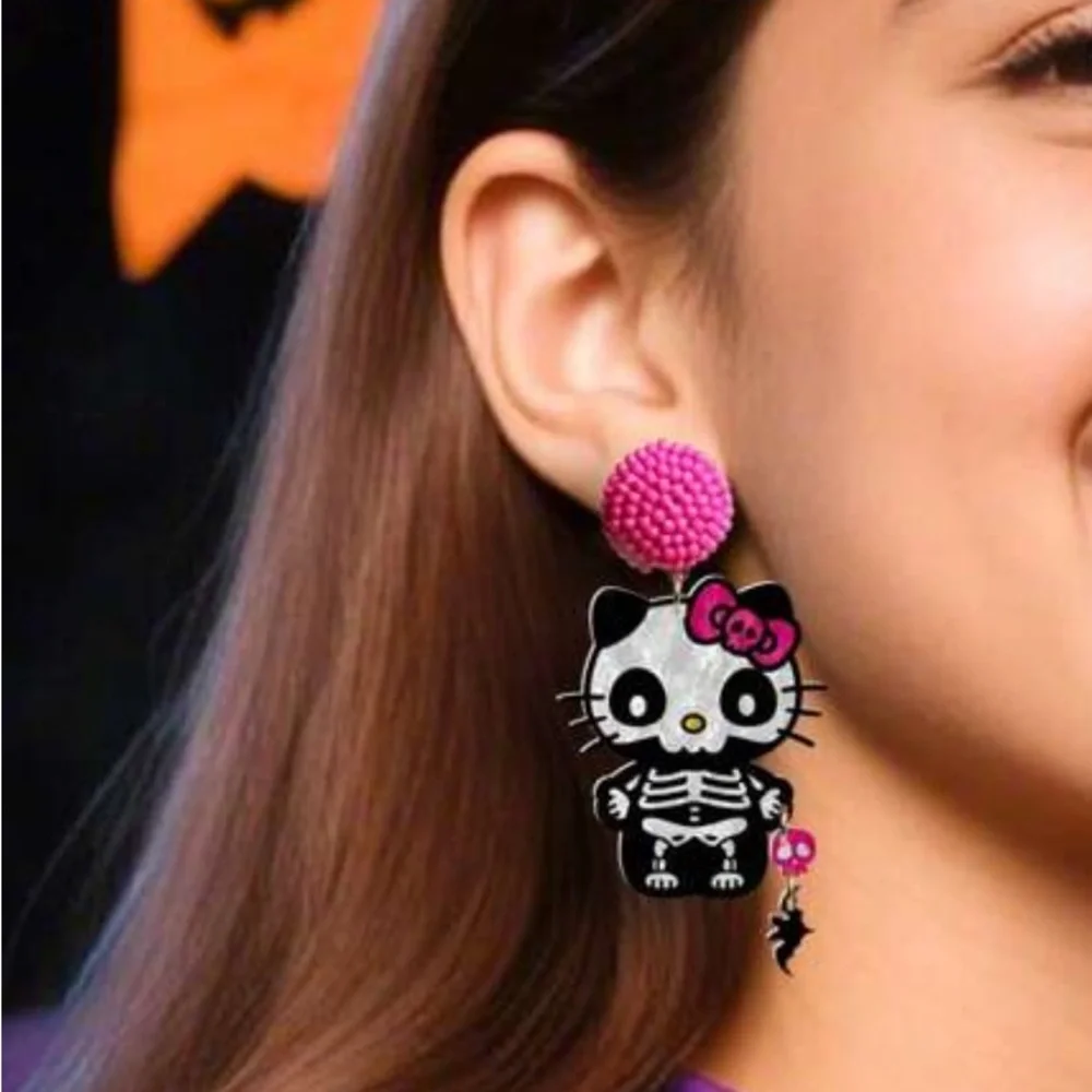 Pink Cat skull Earrings - Picture 2 of 2